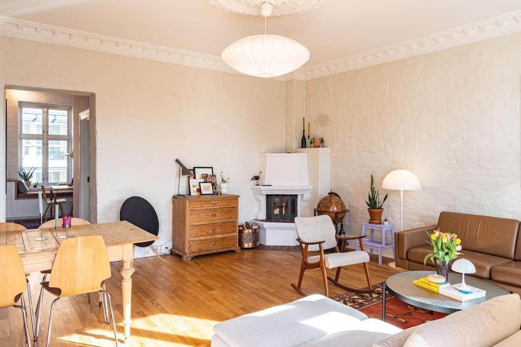 Attraktiv Og Klassisk Leilighet Midt I Oslo, 80M2 Apartment Екстериор снимка